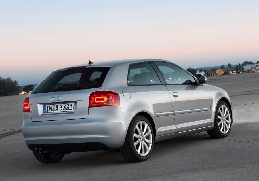  Audi A3 2.0T (8P) 2008 года  (фото 24 из 37)